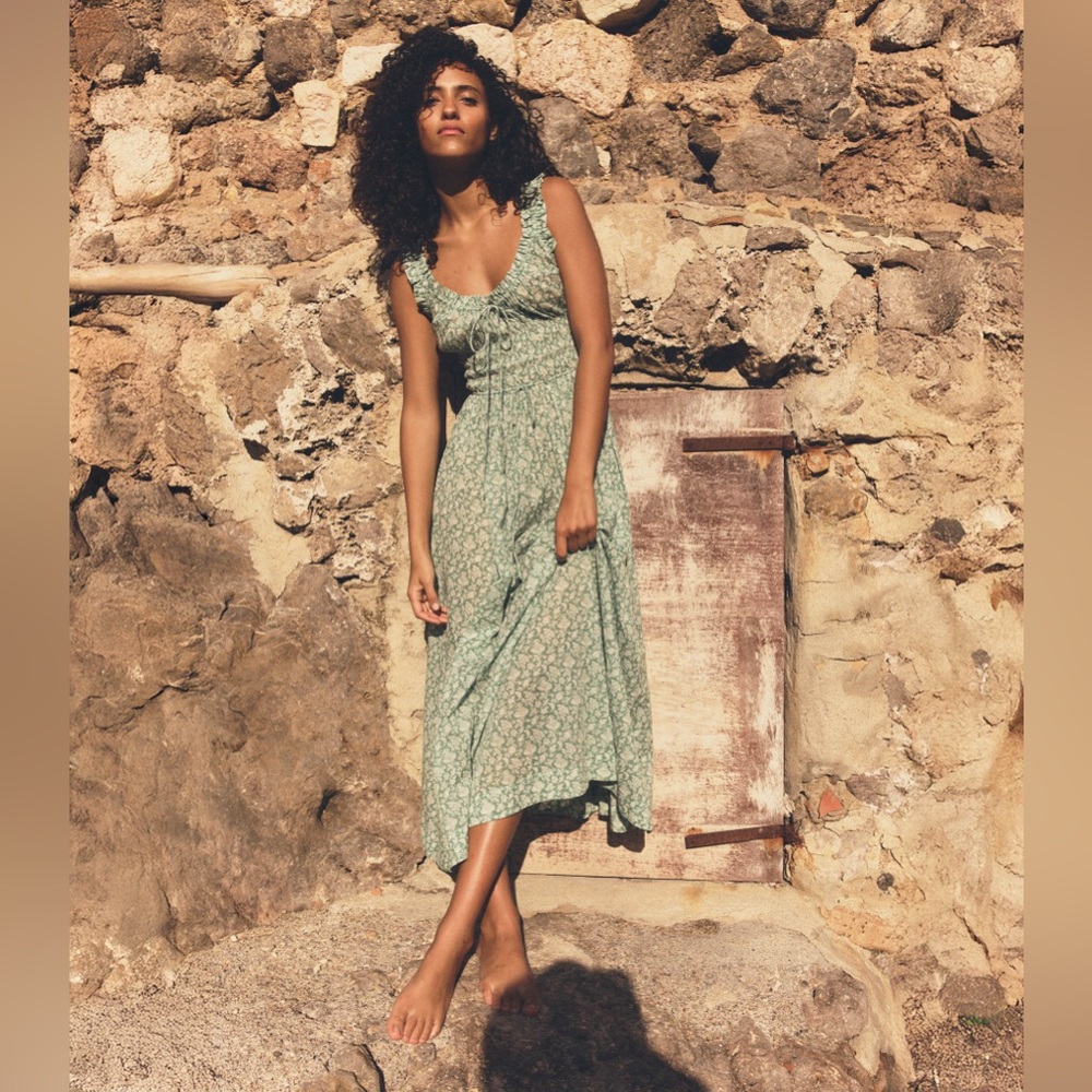 Doen Emmaretta in Peridot Tea Floral
